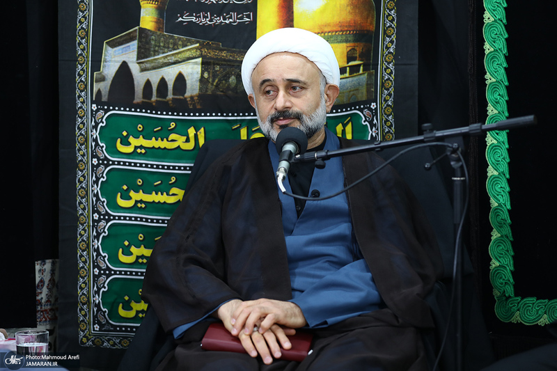 مراسم عزاداری حضرت اباعبدالله الحسین (ع) در منزل حسن روحانی / نقویان