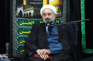 مراسم عزاداری حضرت اباعبدالله الحسین (ع) در منزل حسن روحانی / نقویان