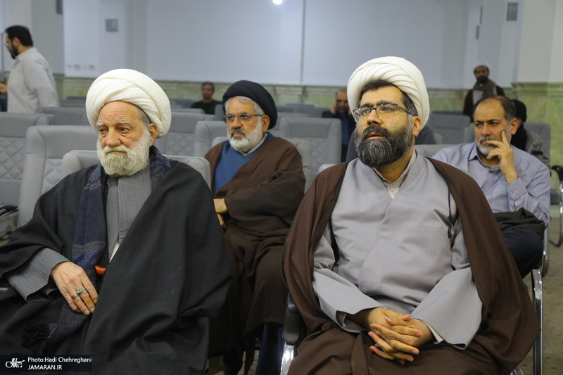 سلسله نشست های تبیین مکتب امام خمینی (س) با سخنرانی سید فرید موالی‌زاده  / موالی زاده