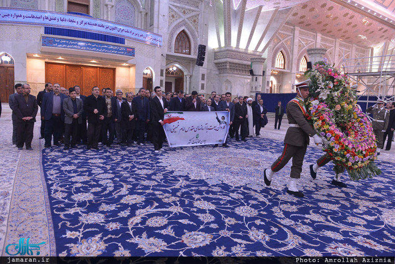 تجدید میثاق وزارتخانه ها، اصناف، نهادها، سازمان ها و اقشار مختلف مردم با آرمان های امام خمینی(س)-1