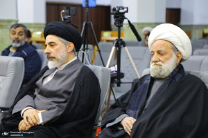 سلسله نشست های تبیین مکتب امام خمینی (س) با سخنرانی سید فرید موالی‌زاده  / موالی زاده
