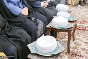 مراسم عمامه گذاری و جشن ولادت امیرالمومنین (ع) در بیوت مراجع و علماء‎‎