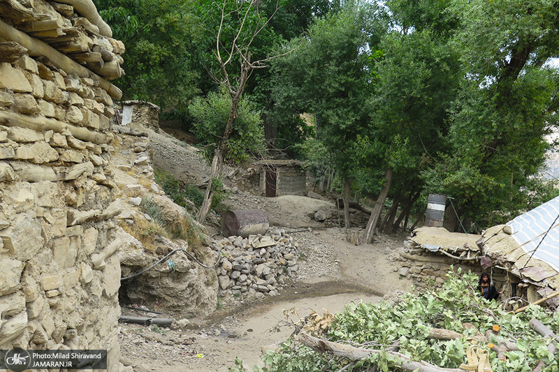 روستای محروم بیراهگان کوهرنگ 