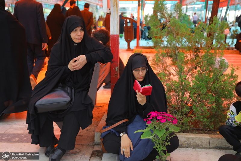 مراسم تحویل سال نو در گلزار شهدای قم‎