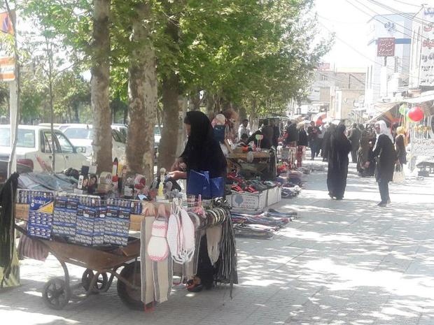 دستفروشان معابر شهری کامیاران ساماندهی شدند