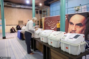 حضور سید حسن خمینی در دور دوم انتخابات مجلس شورای اسلامی
