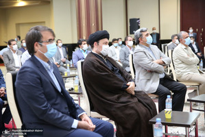 مراسم پنجاهمین سال تاسیس بهشت زهرا (س)‌ در حرم امام خمبنی