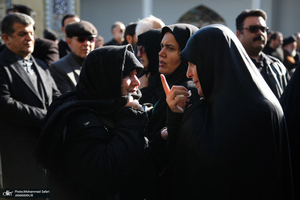 مراسم تشییع و خاکسپاری پیکر اشرف بروجردی