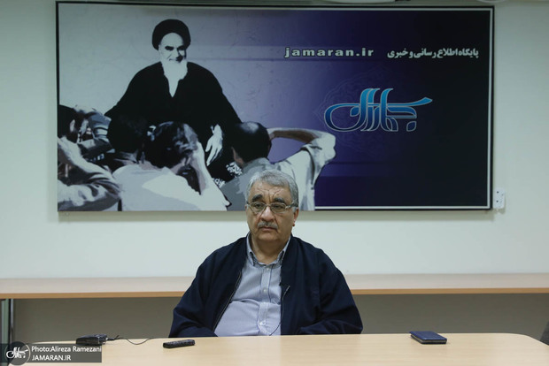 فرجی راد: ایران {در نفت} رقیب روسیه است/ اقتصاد ایران و روسیه هرگز مکمل هم قرار نمی‌گیرند/ ایران باید روی چین بیشتر حساب کند/ تکنولوژی چین حتی به لحاظ نظامی امروز با غرب قابل رقابت است