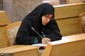 اندیشه های اخلاقی امام خمینی در شرح حدیث جنود عقل و جهل - فاطمه طباطبایی