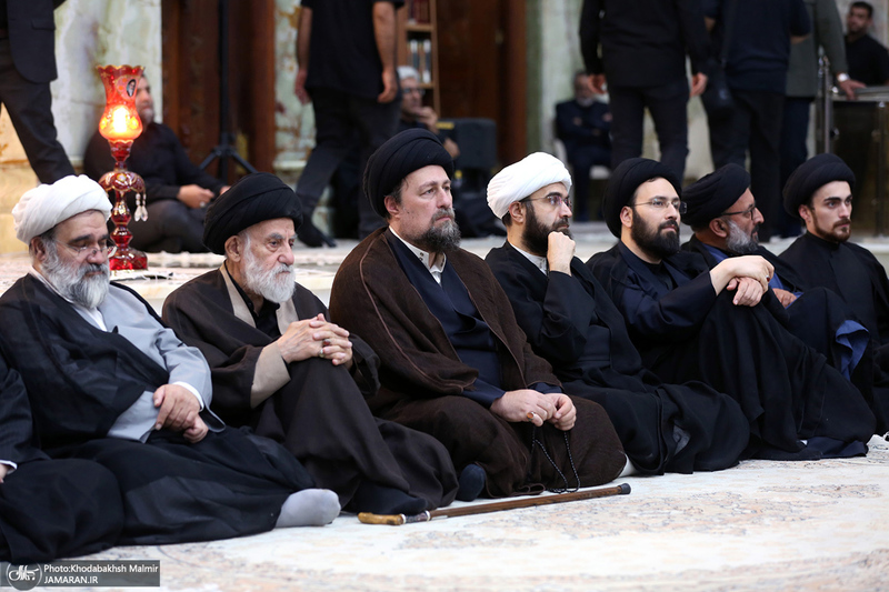 مراسم عزادارای شب عاشورا در حرم مطهر امام خمینی