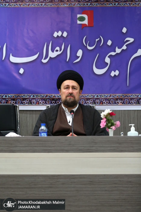 نشست صمیمانه اعضا هیات علمی پژوهشکده امام خمینی و انقلاب اسلامی با تولیت  معزز به مناسبت روز معلم