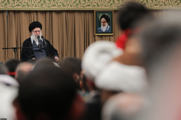 رهبر معظم انقلاب: جمهوری اسلامی در مقابل تخریبگران کوتاه نخواهد آمد/ ملت یکپارچه بر هر دشمنی فائق می آید