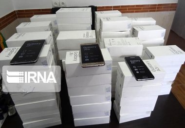 جریمه میلیاردی قاچاقچی گوشی تلفن همراه