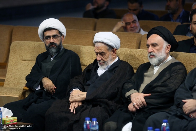 مراسم بزرگداشت احسان صابری در حرم امام خمینی (س)