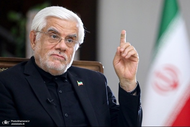 عارف: اینترنت یک اتوبان و راه است کسی راه را نمی‌بندد