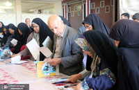 همایش نیم روزه تبیین اندیشه امام خمینی (ره) درشهر تیران و کرون