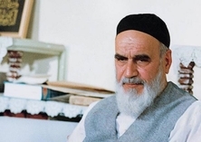 Imam Khomeini stressed preservation and strengthening of Islamic Republic