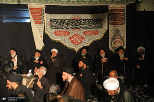 مراسم عزاداری دهه اول ماه صفر در بیت آیت الله شاه آبادی در قم‎