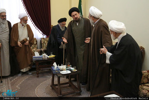 حاشیه تجدید میثاق هیأت رئیسه و اعضای مجلس خبرگان رهبری با آرمان های امام خمینی (س)