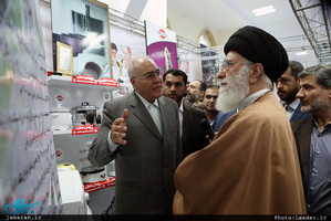 بازدید رهبر انقلاب از نمایشگاه کالای ایرانی