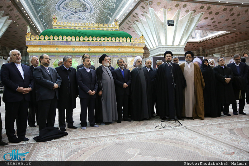 تجدید میثاق رئیس جمهور و اعضای هیئت دولت با آرمان های حضرت امام(س) 