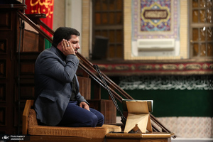 اولین شب مراسم عزاداری حضرت اباعبدالله الحسین (ع) در حسینیه امام خمینی