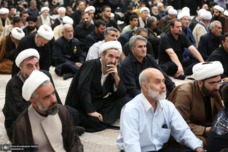 مراسم سوگواری شب اربعین حسینی(ع) در حرم امام خمینی(س)