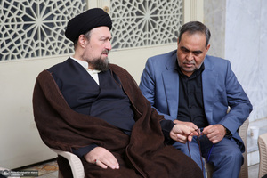 مراسم سالگرد در گذشت سید محمود دعایی در حرم مطهر امام خمینی (س)