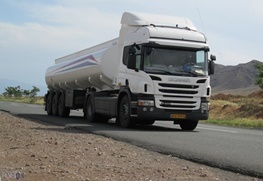 کامیون‌های حامل مواد نفتی نباید از مجاورت سد قشلاق سنندج عبور کنند