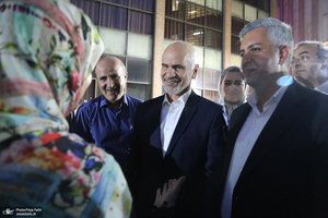 شب بزرگداشت «فرشاد مومنی»