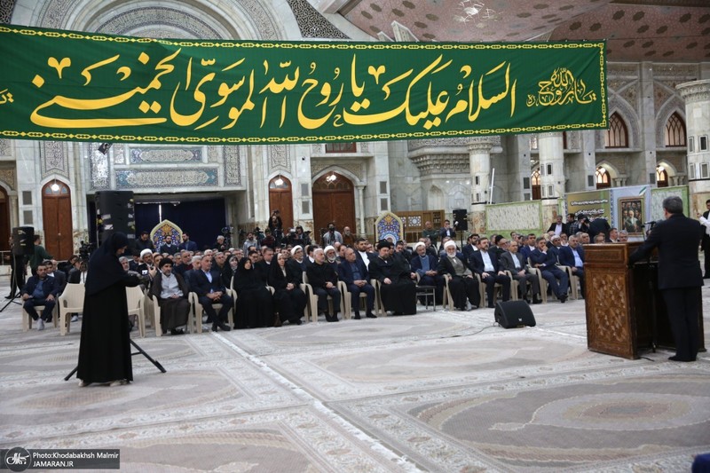 مراسم تجدیدمیثاق وزیر و معاونان وزارت امور خارجه با آرمان‌های امام خمینی