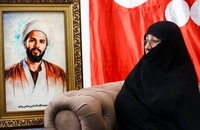حضور قالیباف در منزل سپهبد شهید غلامعلی رشید (5)
