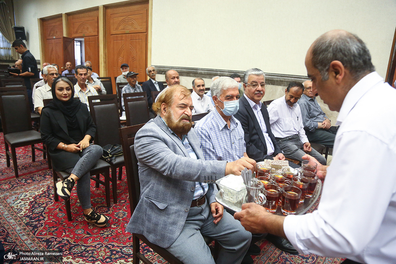 بزرگداشت امام خمینی در آتشکده