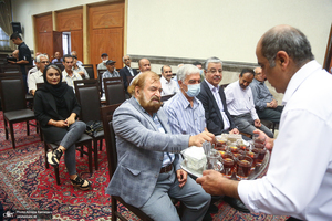 بزرگداشت امام خمینی در آتشکده