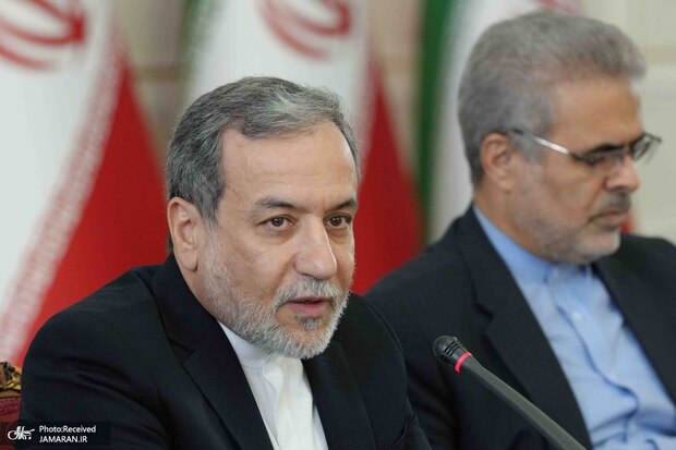عراقچی: رفع موانع روابط اقتصادی خارجی از  وظایف وزارت خارجه است