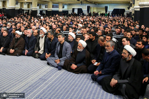 آخرین شب مراسم عزاداری حضرت اباعبدالله الحسین (ع) در حسینیه امام خمینی