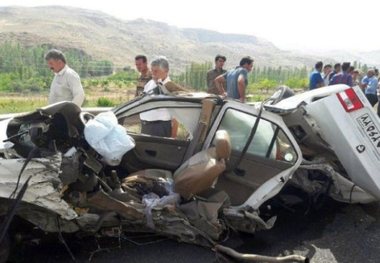 یک کشته و پنج مجروح در تصادف جاده پلدختر - دره شهر