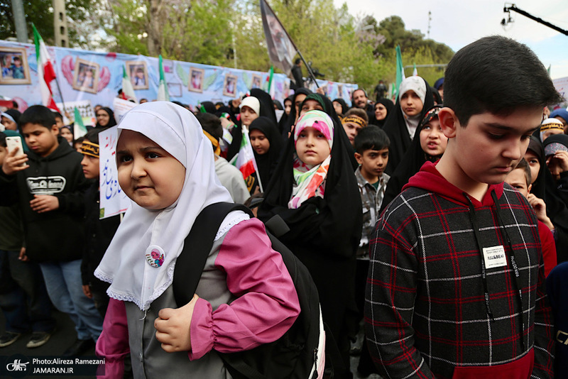 یادبود چهلمین روز شهادت مظلومانه دانش‌آموزان میناب در پی حملات وحشیانه صهیونی-آمریکایی