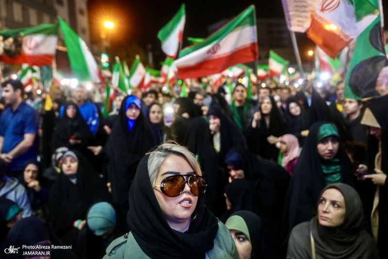 هشتادمین اجتماع پر شور مردم در میادین تهران