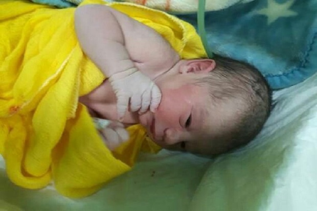 نوزاد دختر، نخستین متولد سال 98 استان اردبیل بود