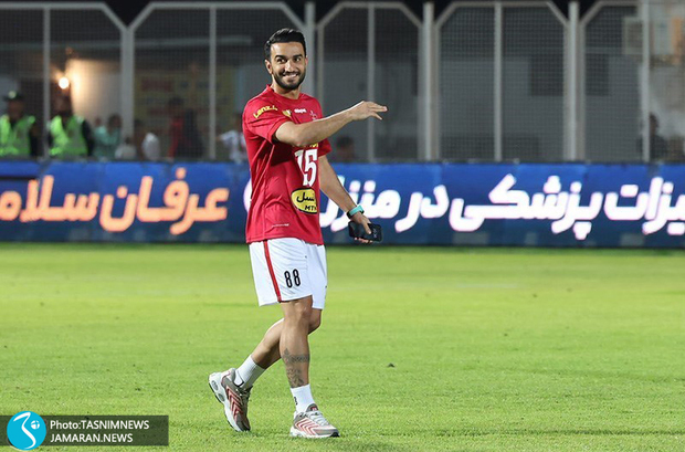 سیامک نعمتی دو ساله با تراکتور بست