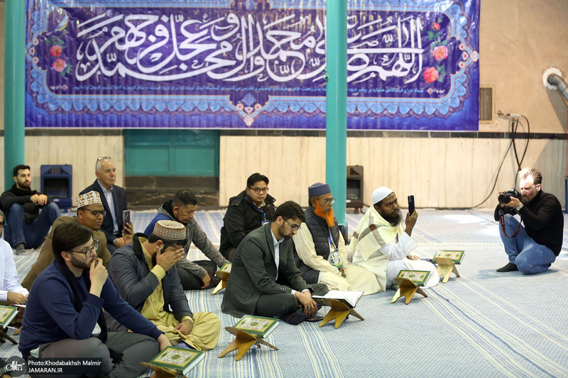 محفل انس با قرآن کریم در حسینیه جماران