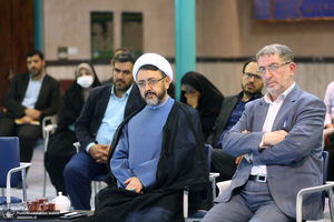 تجدید میثاق اساتید و دانشجویان پژوهشکده امام خمینی و انقلاب اسلامی با آرمان های بنیانگذار جمهوری اسلامی