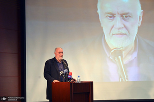 تجدید میثاق استاندار، فرمانداران، مدیران و ائمه جمعه تهران با آرمان های حضرت امام خمینی (س)