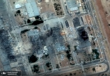 گاردین: ترامپ و وزیر دفاع از اظهاراتشان درباره میزان خسارت به سایتهای هسته ای ایران عقب نشینی کردند