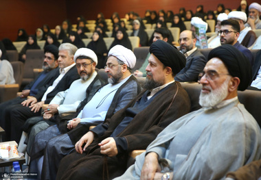 نشست «امام خمینی و حکمرانی بر محور نهج البلاغه» در حرم مطهر امام خمینی (س)
