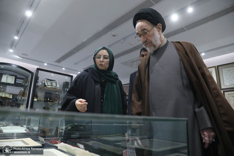 بازدید سید محمد خاتمی از موزه دکتر حسن حبیبی