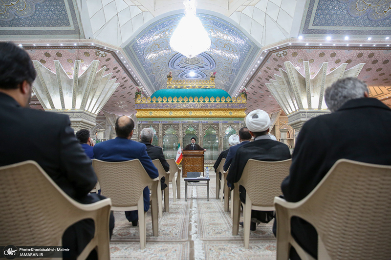 تجدید میثاق رئیس قوه قضاییه و جمعی از اعضای دستگاه قضا با آرمان های حضرت امام خمینی (س)-2