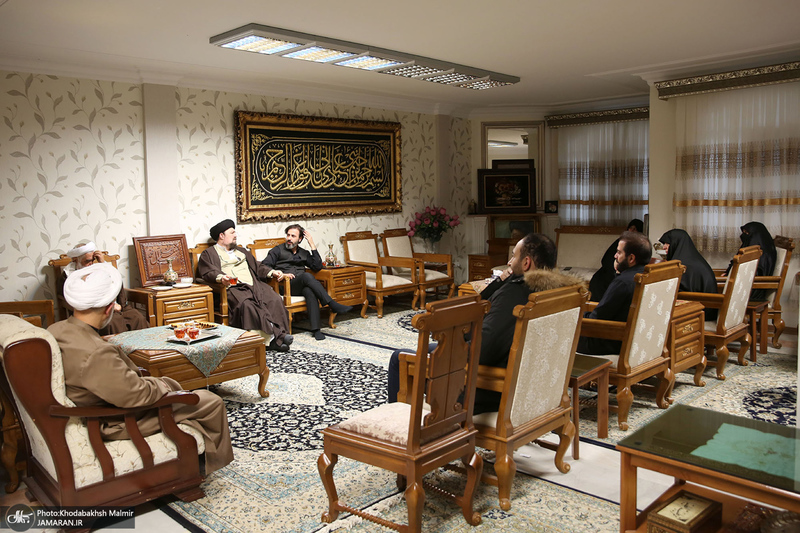 حضور سید حسن خمینی در منزل مرحوم آیت الله ری شهری (ره)